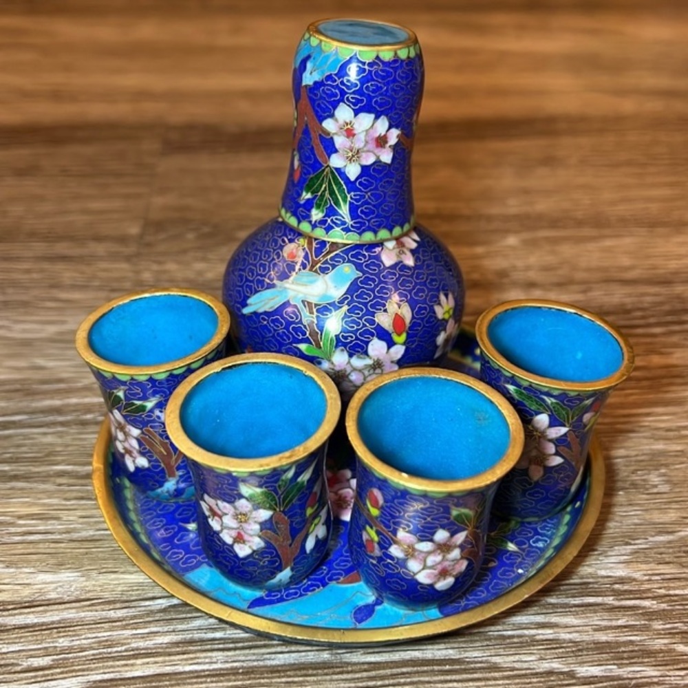 Vintage cloisonné enamel sake set with bottle, 4 shot glasses and under plate